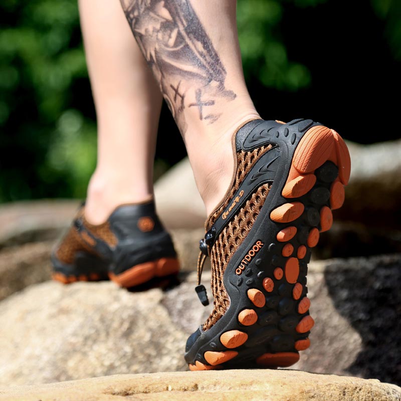 Japanese Lifestyle Brands - trekking mountain mens sports shoes basket